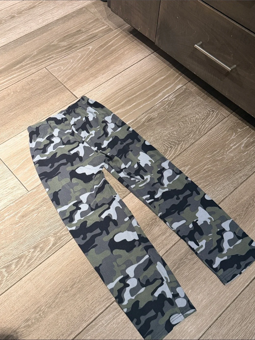 The Children's Place Olive, Gray & Black Camo Pajama Bottoms (LR)
